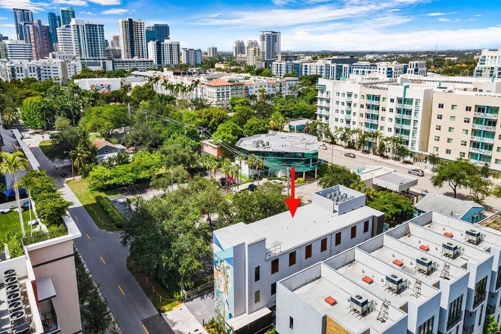 Pretty Rola 201 Luxury 1B1B W King Bed At Downtown Fort Lauderdale Exteriör bild