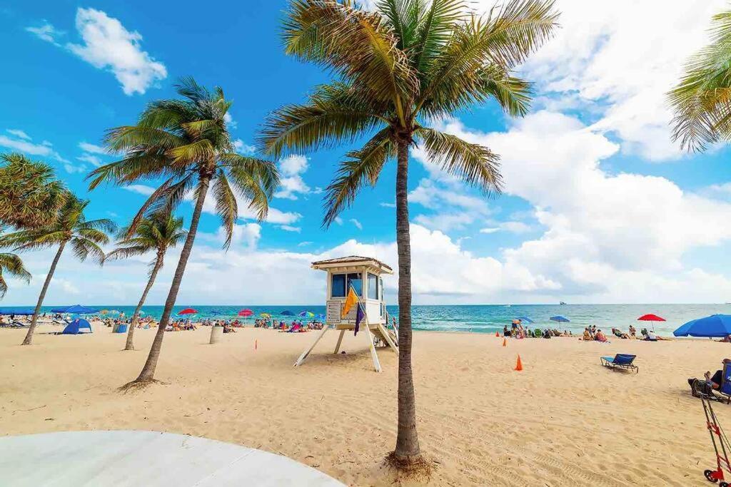 Pretty Rola 201 Luxury 1B1B W King Bed At Downtown Fort Lauderdale Exteriör bild