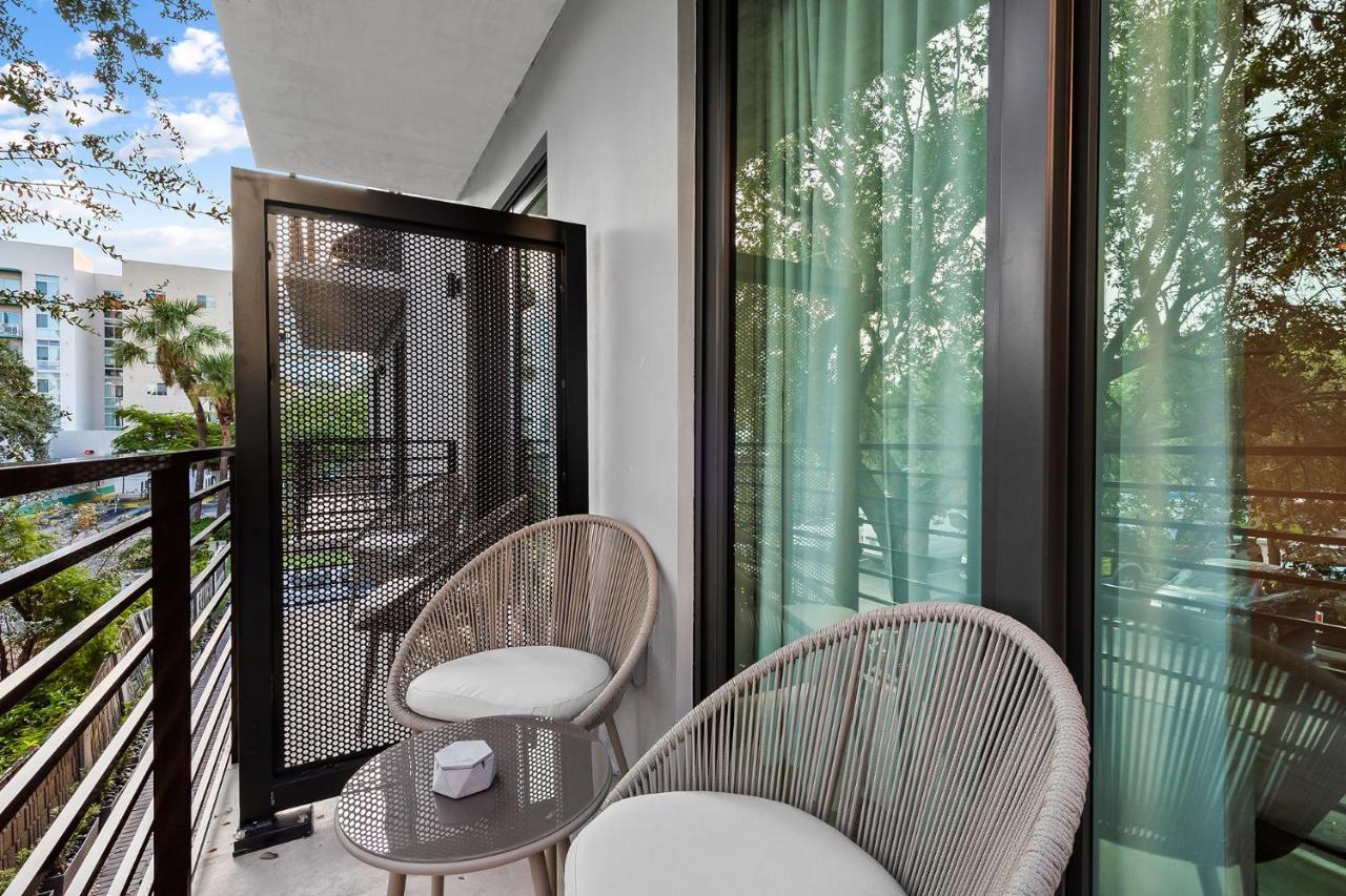 Pretty Rola 201 Luxury 1B1B W King Bed At Downtown Fort Lauderdale Exteriör bild